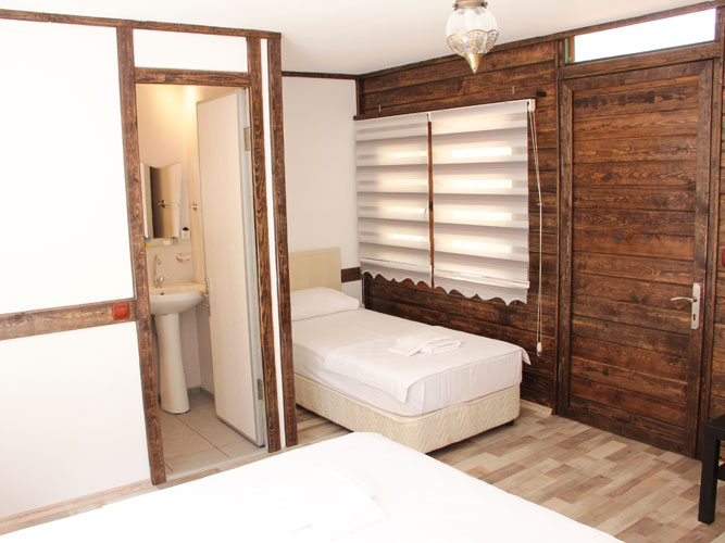 Ada Camping Ayvalık Fotoğrafı