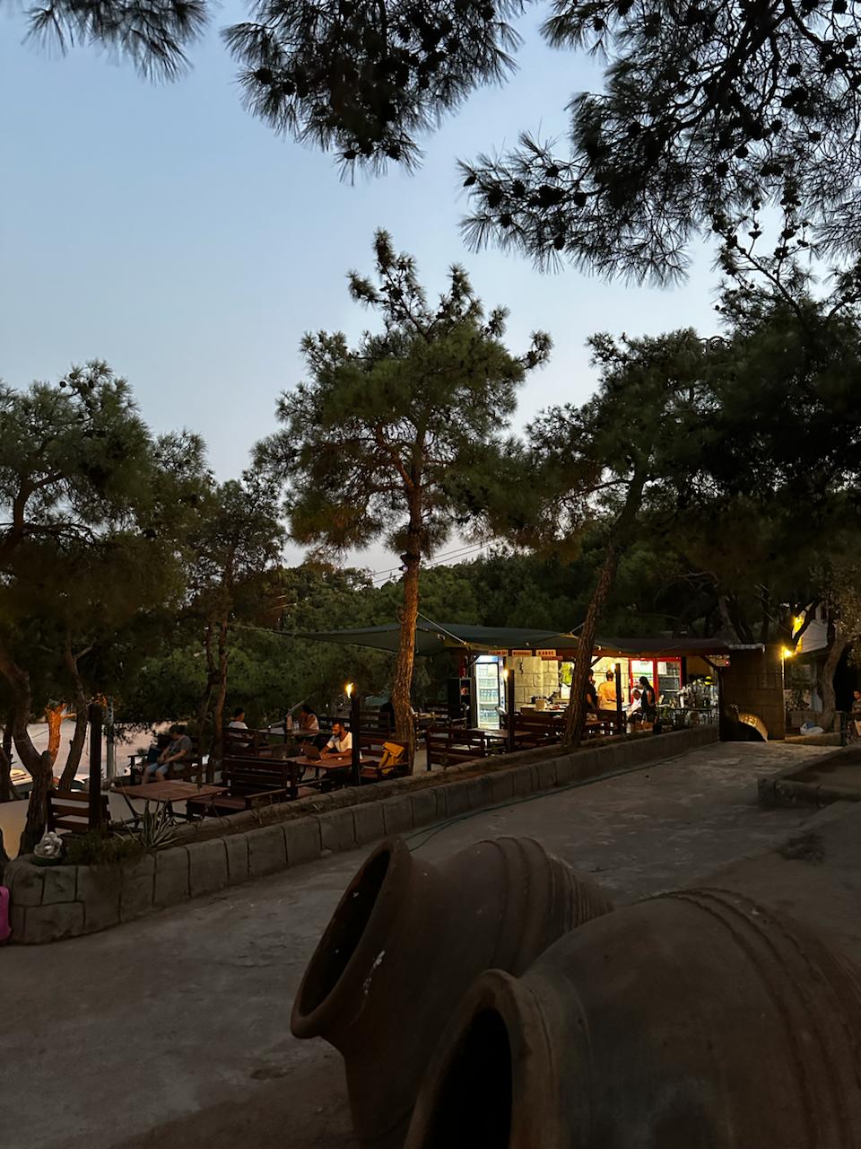 Ayvalık Çamlık Kamping Fotoğrafı