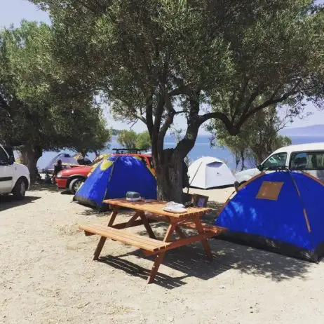 Dikili Caravan Camping Fotoğrafı