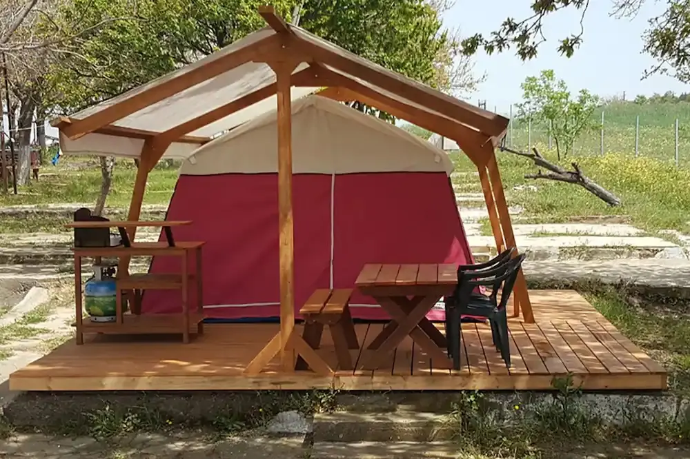 Dama Kamp Fotoğrafı