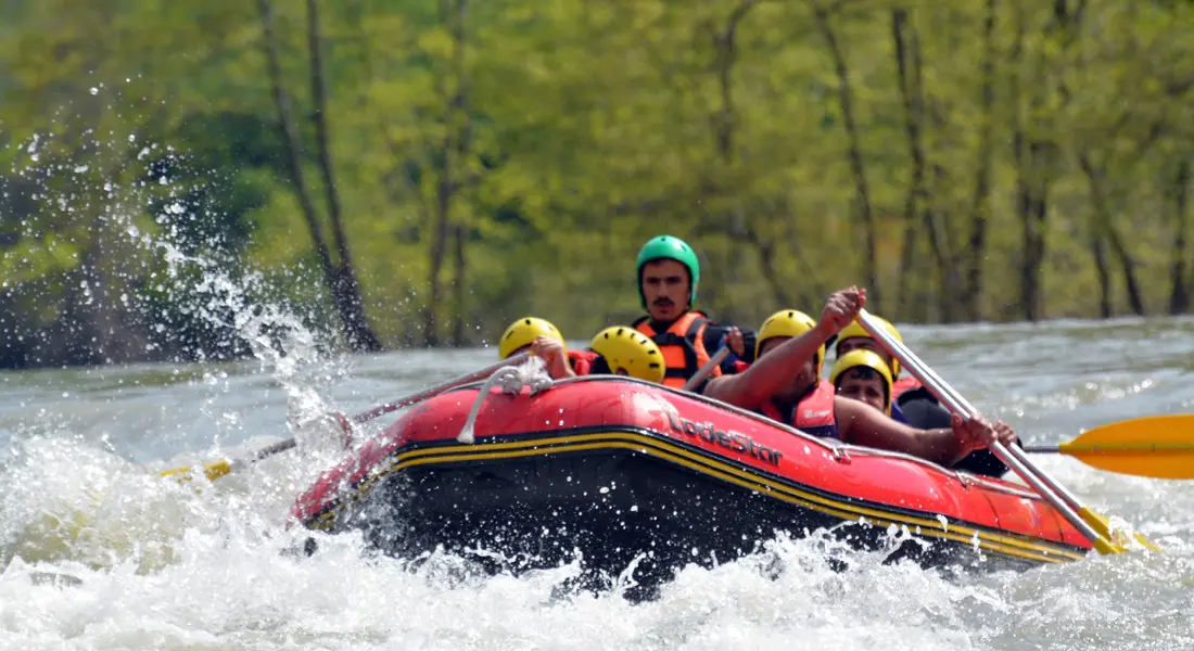Nehirevi Rafting, Kamp ve Bungalov Fotoğrafı