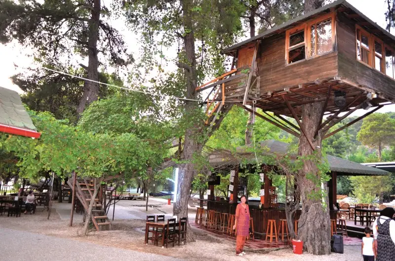 Gorge Club Fotoğrafı