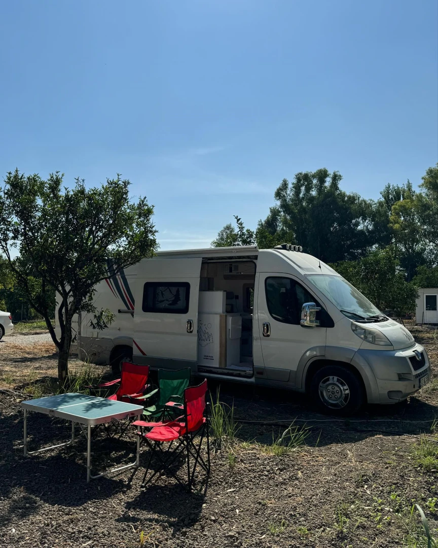 Asırlık camping Fotoğrafı